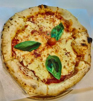 Pizza Margherita