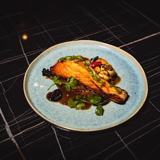 Стейк з лосося