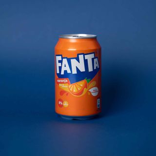 Fanta Naranja lata 330ml.