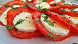 Caprese salata