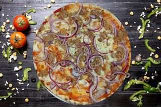 Pizza Tonno Cebolla (33 Cm.)