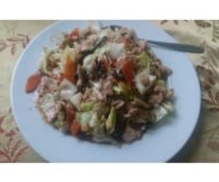 N25. Свинско месо със зеленчуци върху ориз (800г)