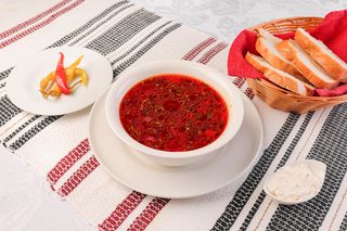 Ciorbă sau borș de sfeclă