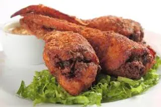 Buffalo Wings & Calamari