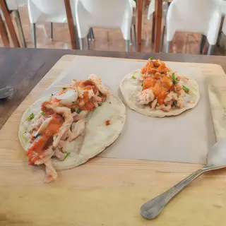 Tacos de Carnitas estilo michoacan 4 unidades