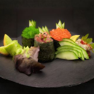 Gunkan De Dorada Picante (1 Ud.)