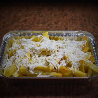 Patatas Fritas Con Queso Feta
