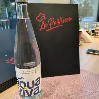 Negazirana voda Aqua Viva 0.75l