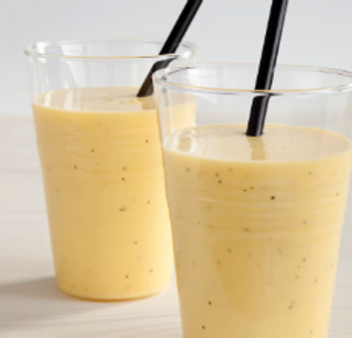 Zumos naturales con leche