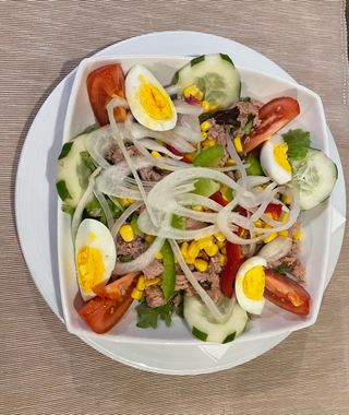 Salada Atum