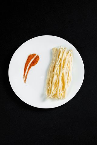 Сулугуні некопчена (100г)