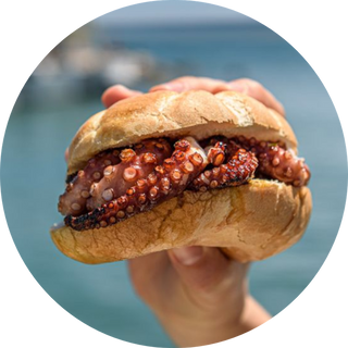 Panino con polpo alla brace