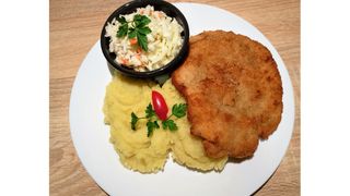 1 x kotlet schabowy + 1 x sznycel drobiowy