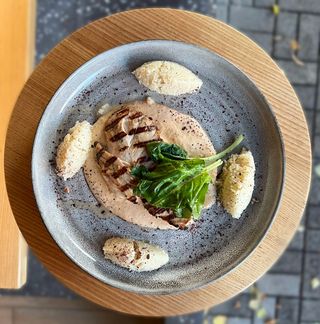 Запечена індичка з кус кусом