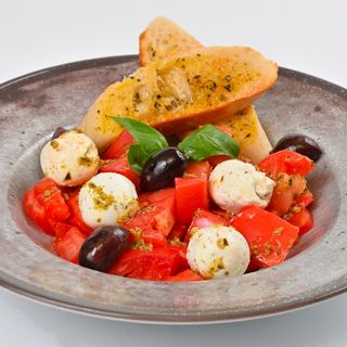 Салата с Лабне