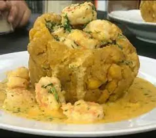 Bolón con camarón 