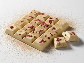 Czekolada rzemieślnicza z pistacją i maliną