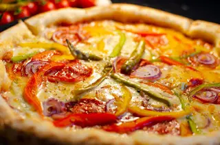 Pizza Pikantna