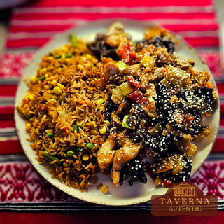 Pui cu legume si orez in stil asiatic