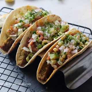 Tacos De Pollo (3 Uds.)