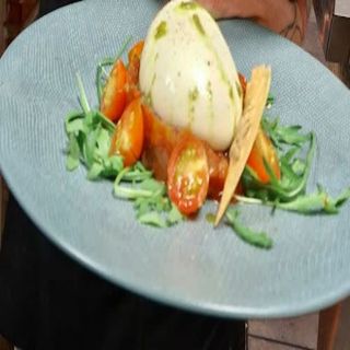 Ensalada De Burrata