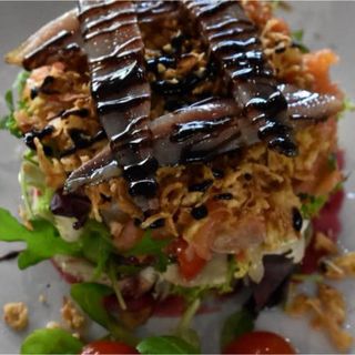 Ensalada De Ahumados, Anchoa Y Salmon