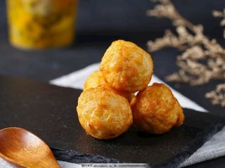 10a.Albóndigas de sepia y gambas