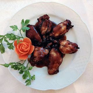 10.Alitas de pollo con salsa barbacoa