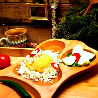 Branza framantata cu unt si mamaliguta