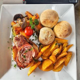 Punjeni svinjski file