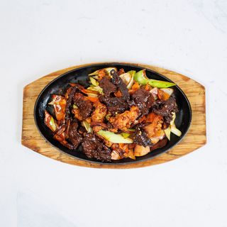 Tie pan govedina sa škampima