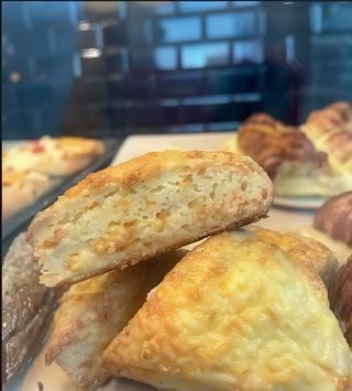 Scon De Queso (1 Ud.)