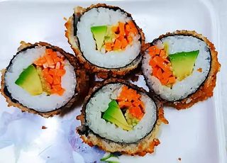 #67 Rolls Tempurizados Veggie Deluxe (4 Uds.)