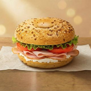 ბეიგელი ინდაურით