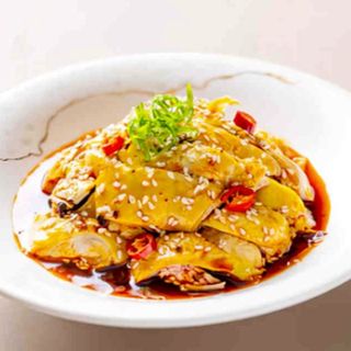 Spiced chicken with chili sauce