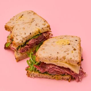 SANDWICH HOGAZA PASTRAMI