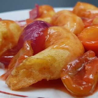 57. Gambas agridulces