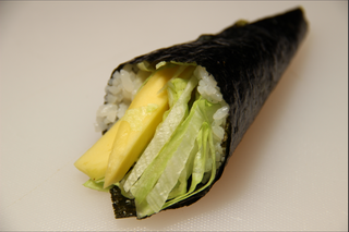 T6 Temaki vegetariano - 1 pezzo