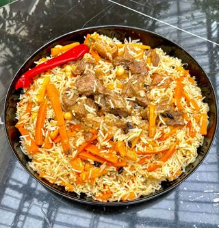 Плов узбецький з телятиною (1000г)