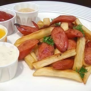 Salchipapas (Ración)