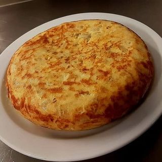 Tortilla "Esto qué es" (Mojo y Gofio)