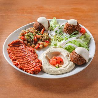 Combinado Falafel