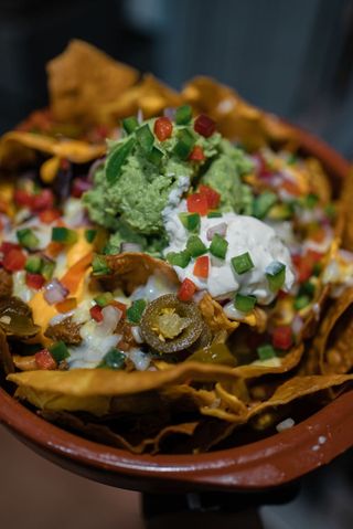 NACHOS COCHINITA PIBIL 