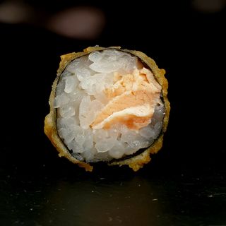 Hosomaki z dowolną rybą oraz cała rolka w cieście tempura