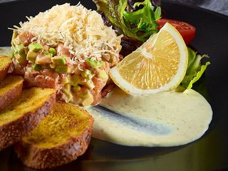 Тартар з лосося (230g)