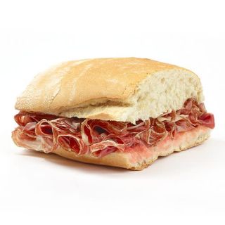 BOCADILLO IBÉRICO CHAPATA