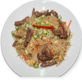 38.- Fideos De Arroz Con Ternera