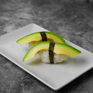 Nigiri De aguacate