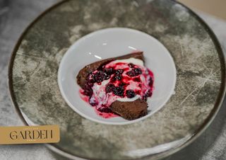 Čokoladni kolač sa finom kremom