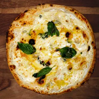Pizza 5 Formaggi